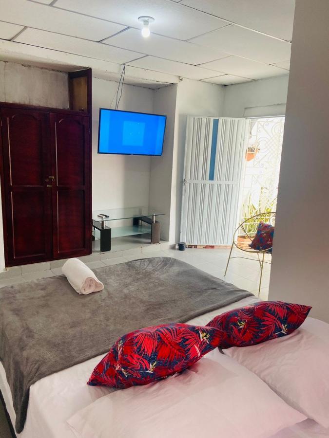 Urbanizacion Buenavista - Av Crisanto Luque Hotell Cartagena Exteriör bild
